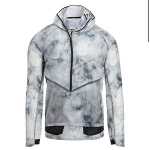 NWT Nike Tech Pack Transform HD Jacket